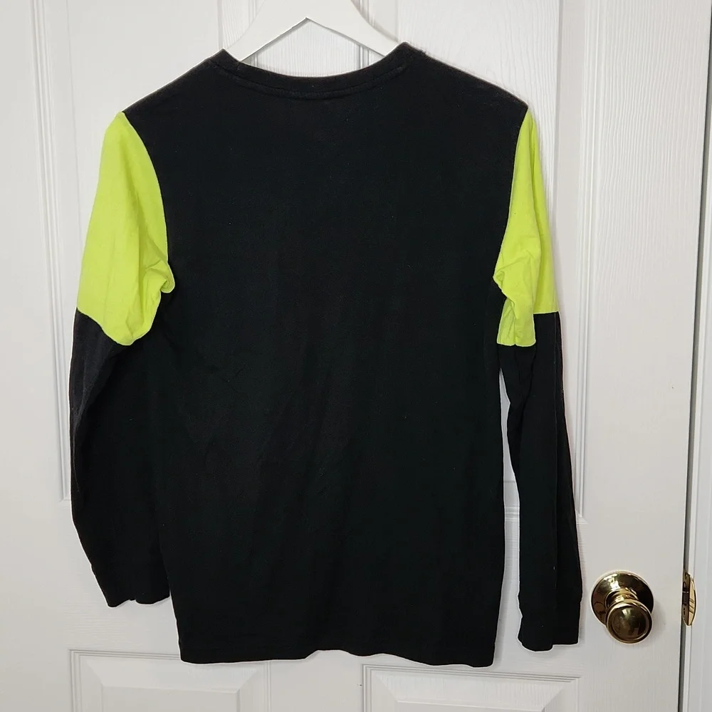 Boys Reebok 2 two longsleeve shirts hooded and lightweight size 14/ 16